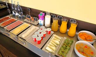 Hotel Ele Puente Romano