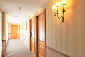 Hotel Ele Puente Romano