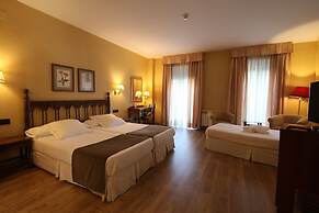 Hotel Ele Puente Romano