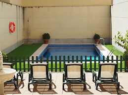 Hotel Ele Puente Romano