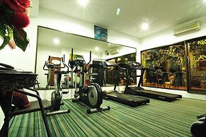 CM Night Bazaar Boutique Hotel