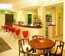 Alexia Palace Hotel Residence