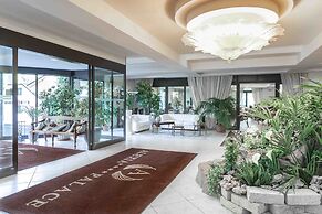 Alexia Palace Hotel Residence