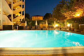 Alexia Palace Hotel Residence