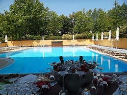 Alexia Palace Hotel Residence