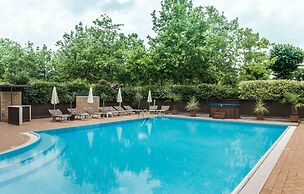 Alexia Palace Hotel Residence