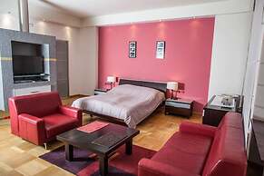 Duval Serviced Apartments