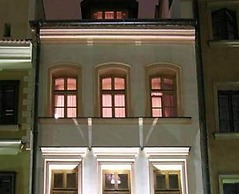 Duval Serviced Apartments