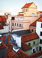 Duval Serviced Apartments