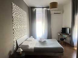 B&B Stesicoro InHabit- Guesthouse City Center