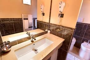 Diamantino Town House