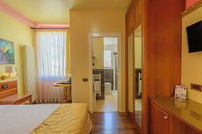 Diamantino Town House