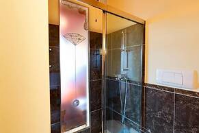 Diamantino Town House