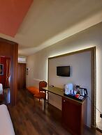 Diamantino Town House