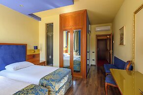 Diamantino Town House