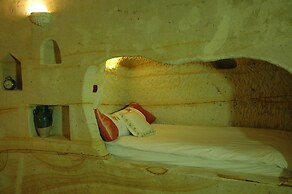 Elkep Evi Cave Hotel