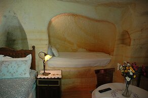 Elkep Evi Cave Hotel