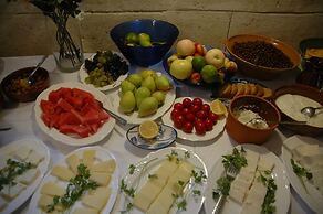 Elkep Evi Cave Hotel