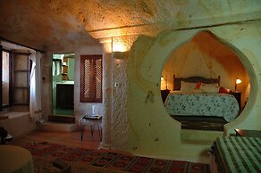 Elkep Evi Cave Hotel