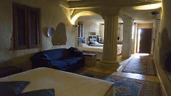 Elkep Evi Cave Hotel