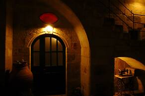 Elkep Evi Cave Hotel