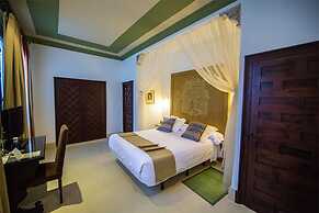 Hacienda Del Cardenal