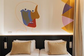 Blume Cruz Suites
