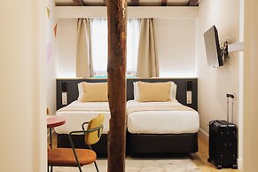 Blume Cruz Suites