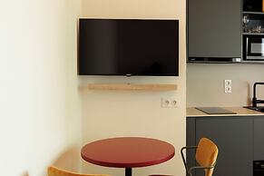 Blume Cruz Suites