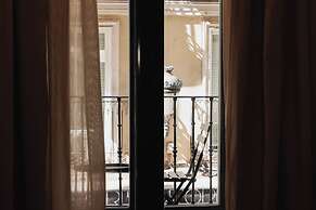 Blume Cruz Suites