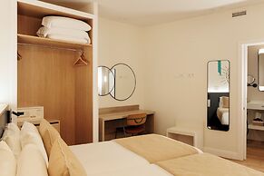 Blume Cruz Suites