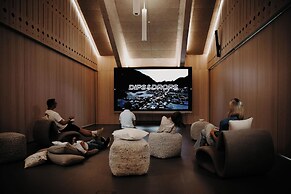 Dips & Drops - The First Bike And Ski Hub