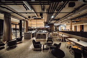 Dips & Drops - The First Bike And Ski Hub