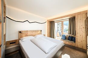 Dips & Drops - The First Bike And Ski Hub