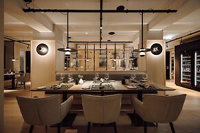 Dips & Drops - The First Bike And Ski Hub