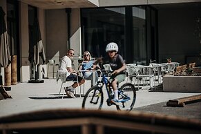 Dips & Drops - The First Bike And Ski Hub