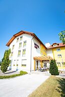 Hotel Bau