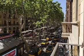 Las Ramblas Pasaje Bacardi Apartments