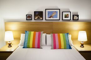 Las Ramblas Pasaje Bacardi Apartments