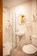 Las Ramblas Pasaje Bacardi Apartments