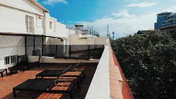 Las Ramblas Pasaje Bacardi Apartments
