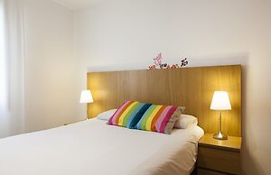 Las Ramblas Pasaje Bacardi Apartments