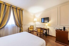 The Regency Hotel, Sure Hotel Collection by Best Western