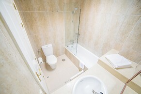 RF Astoria - Only Adults