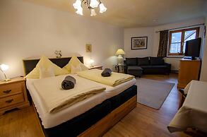 Ferienhaus Fux Hotel Garni