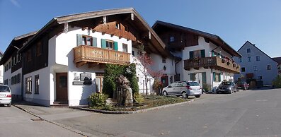 Ferienhaus Fux Hotel Garni