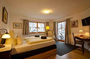 Ferienhaus Fux Hotel Garni