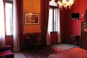 Lion Morosini Palace