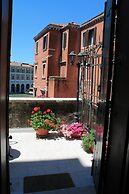 Lion Morosini Palace