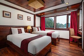 Indochina Sails Ha Long Bay
